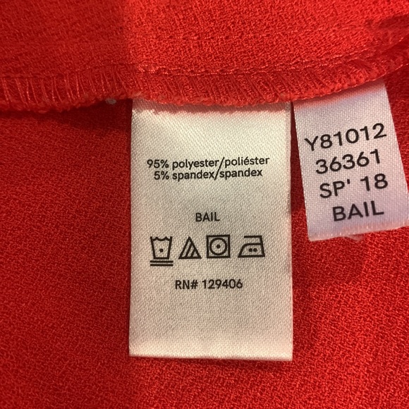 Venus RED wide leg Slacks, high/low at bottom Sz S - Picture 10 of 13